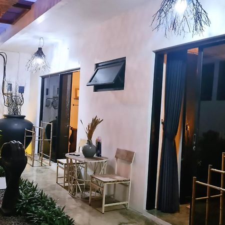 King'S Home Villa Bantul Exterior photo