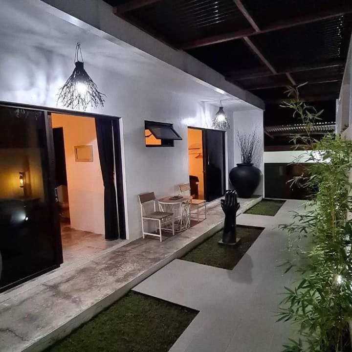King'S Home Villa Bantul Exterior photo